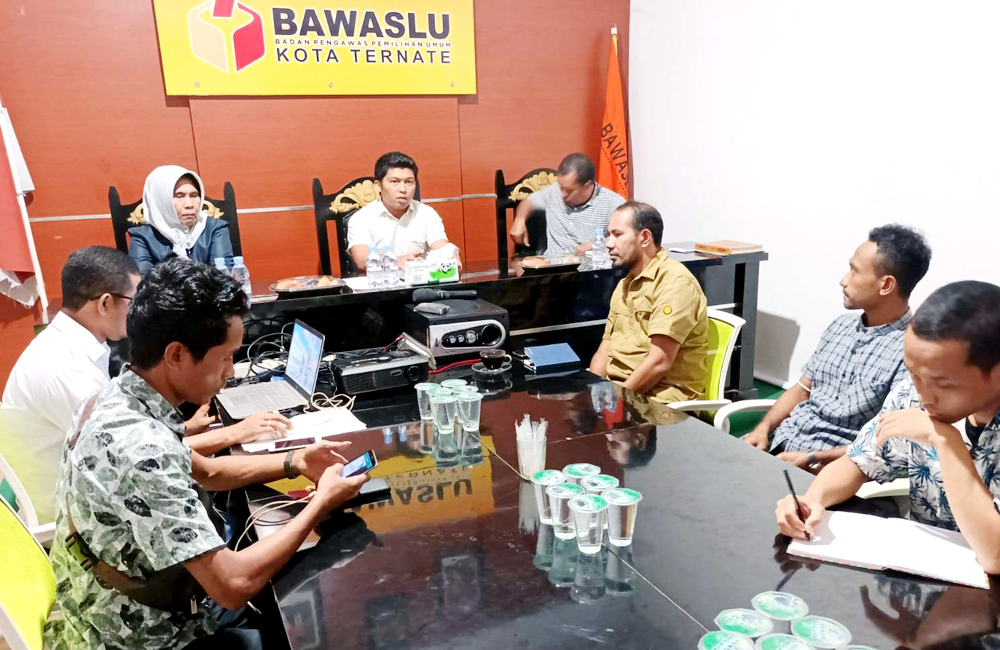 Bawaslu Gelar Rapat Koordinasi Bahas Pemutakhiran DPB di Kota Ternate