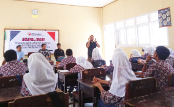 Pelajar di SMA N 2 Ternate Mulai Dibentengi Pengetahuan Kepemiluan