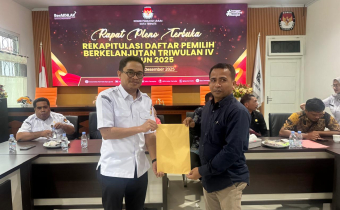 Suasana penyerahan Berita Acara tentang rekapitulasi PDPB Triwulan IV Tahun 2025